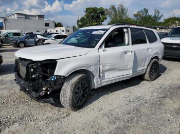  Salvage Kia Telluride