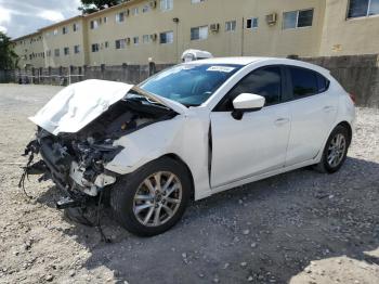  Salvage Mazda 3