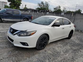  Salvage Nissan Altima