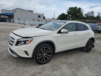  Salvage Mercedes-Benz GLA