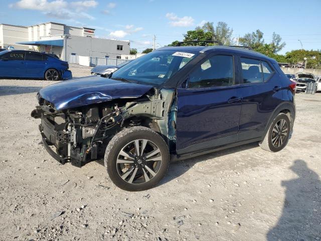  Salvage Nissan Kicks