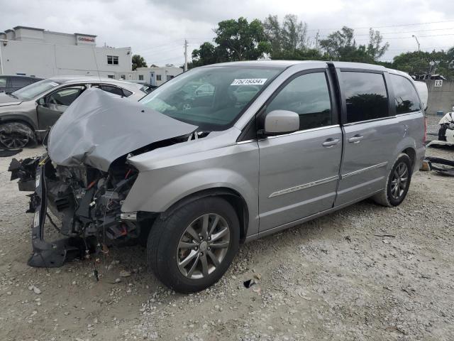  Salvage Chrysler Minivan