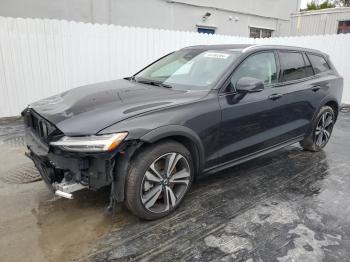  Salvage Volvo V60