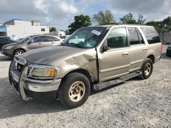  Salvage Ford Expedition