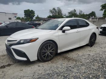  Salvage Toyota Camry