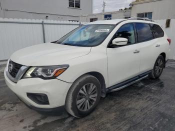  Salvage Nissan Pathfinder