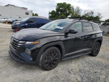  Salvage Hyundai TUCSON