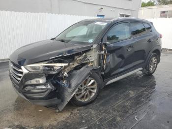  Salvage Hyundai TUCSON