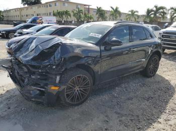  Salvage Porsche Macan