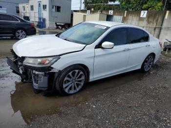  Salvage Honda Accord