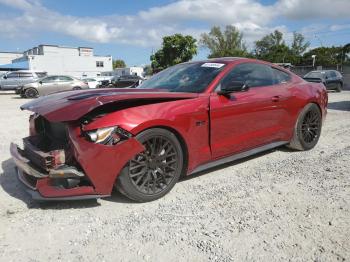  Salvage Ford Mustang