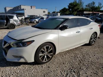  Salvage Nissan Maxima