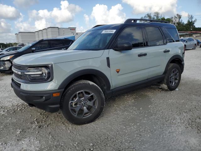  Salvage Ford Bronco