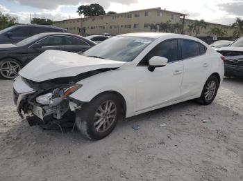  Salvage Mazda 3