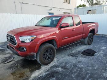  Salvage Toyota Tacoma