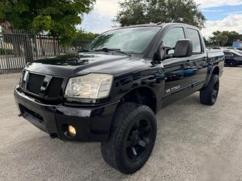  Salvage Nissan Titan