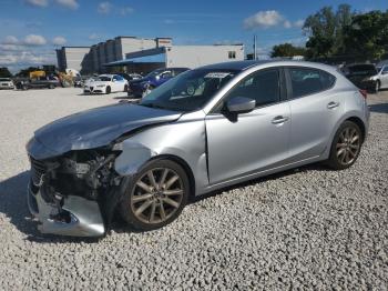  Salvage Mazda 3