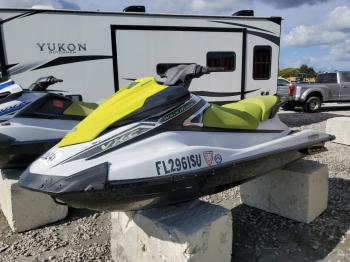  Salvage Yamaha Jetski