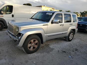  Salvage Jeep Liberty