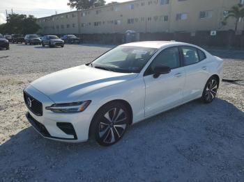  Salvage Volvo S60 B5 Mom