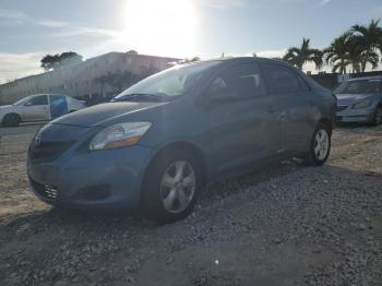  Salvage Toyota Yaris