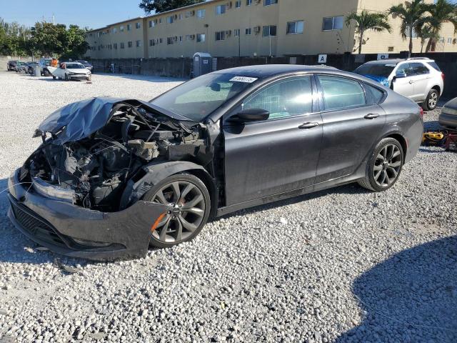  Salvage Chrysler 200