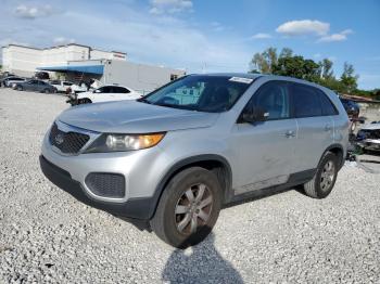  Salvage Kia Sorento