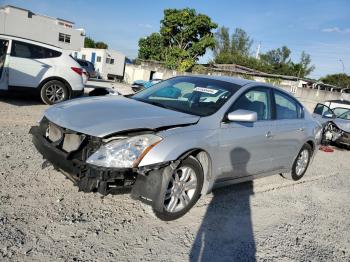  Salvage Nissan Altima