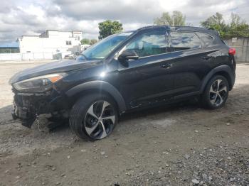  Salvage Hyundai TUCSON