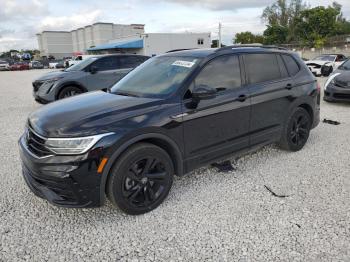  Salvage Volkswagen Tiguan