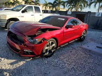  Salvage Ford Mustang