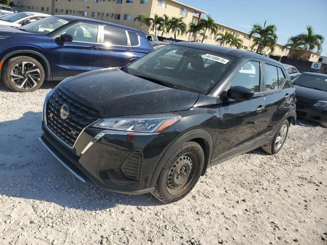  Salvage Nissan Kicks