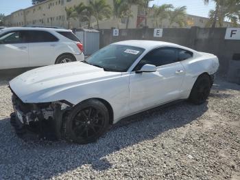  Salvage Ford Mustang