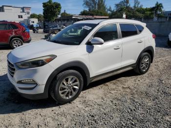  Salvage Hyundai TUCSON