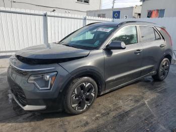  Salvage Kia Niro