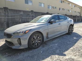  Salvage Kia Stinger