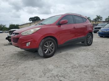  Salvage Hyundai TUCSON