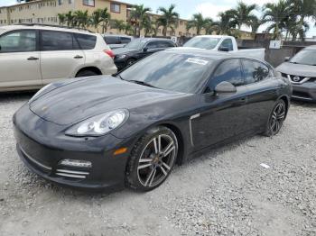  Salvage Porsche Panamera