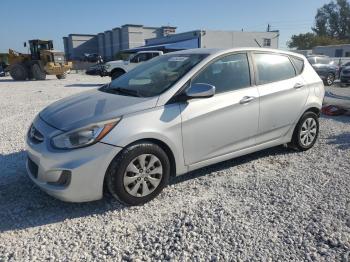  Salvage Hyundai ACCENT