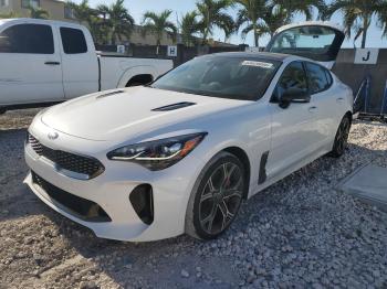  Salvage Kia Stinger