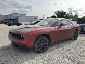  Salvage Dodge Challenger
