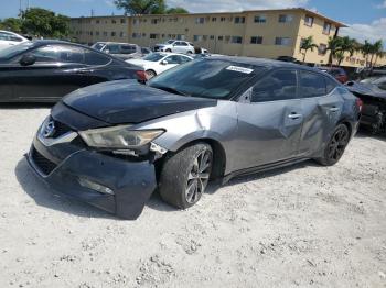  Salvage Nissan Maxima