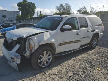  Salvage GMC Yukon
