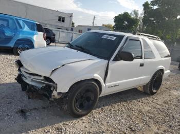  Salvage Chevrolet Blazer
