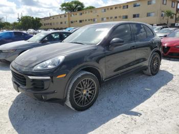  Salvage Porsche Cayenne