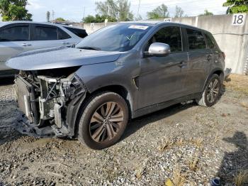  Salvage Mitsubishi Outlander