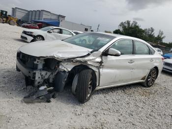  Salvage Toyota Avalon