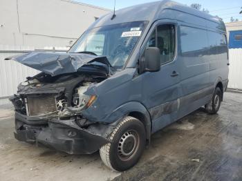  Salvage Mercedes-Benz Sprinter