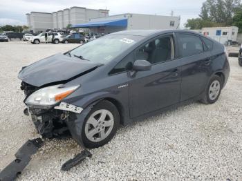  Salvage Toyota Prius