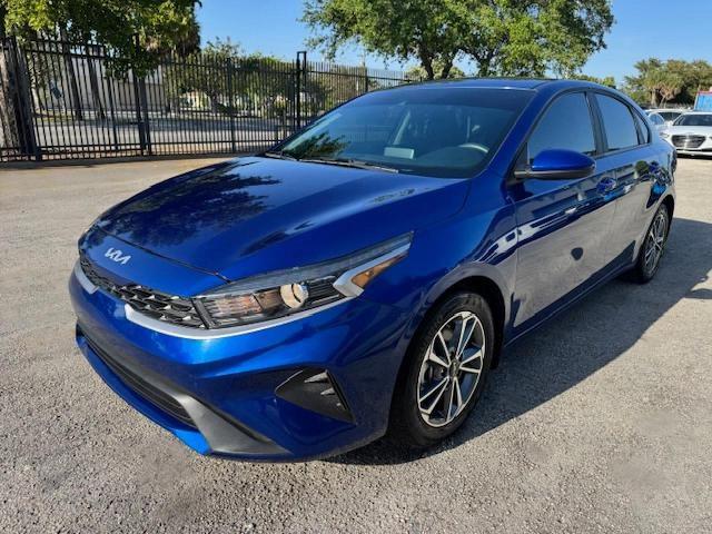  Salvage Kia Forte